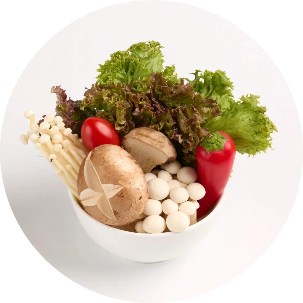 MIX OF MUSHROOMS, PEPPERS, AND LETTUCE